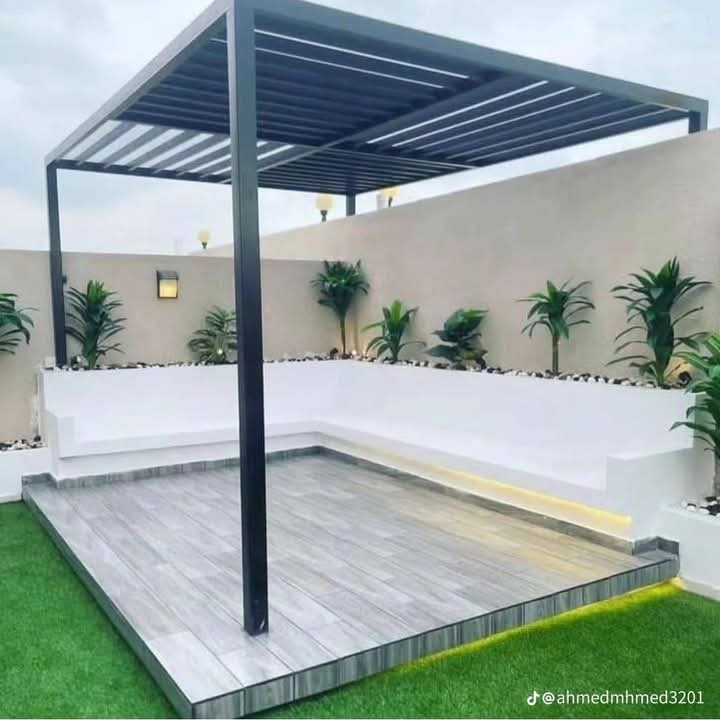 مظلات مسابح